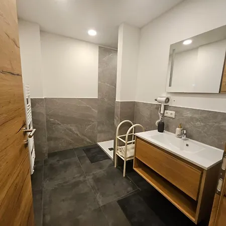 Eichholzer Apartment